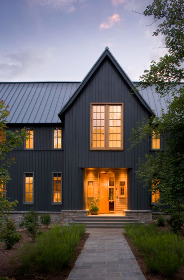 Transitional-Exterior-in-Charlotte